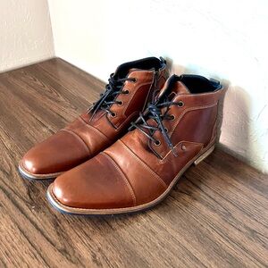 Men’s Steve Madden leather boots!